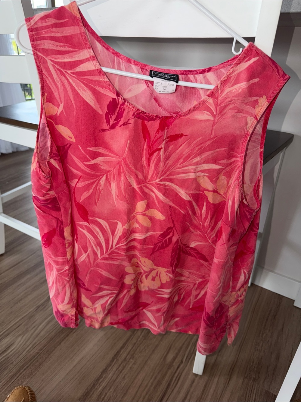 Southern Lady Pink & Coral Tropical Print Sleeveless Tank